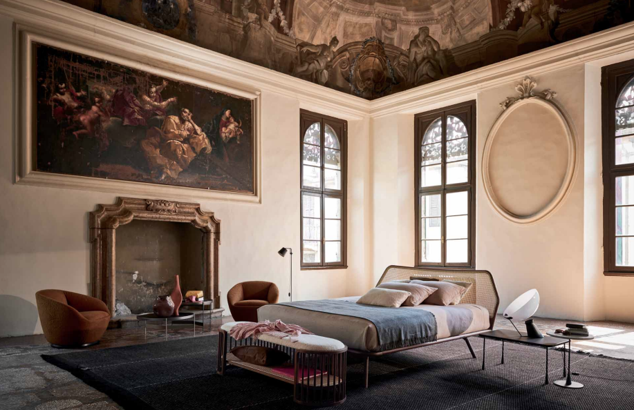 Итальянская Мебель для спальни в Loft Interiors